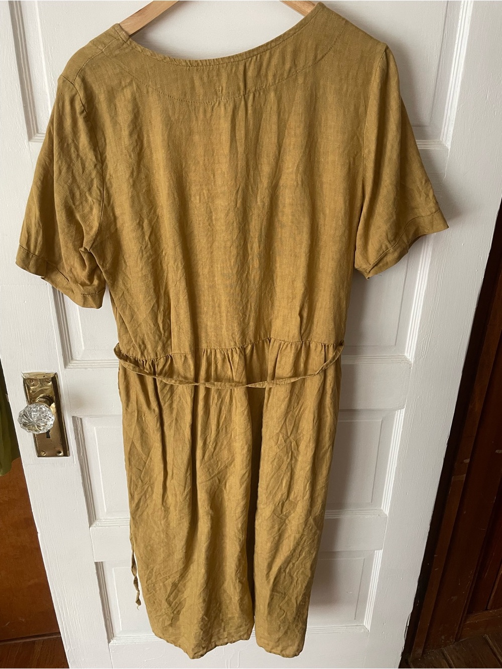 Fin & Vince Linen Dress - Picture 3 of 4